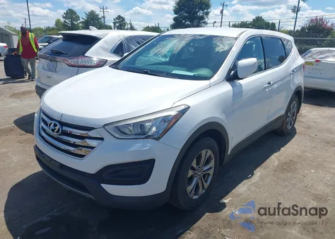 2015 Hyundai Santa Fe Sport 2.4L z USA, uszkodzony, nr VIN 5XYZT3LB3FG302107